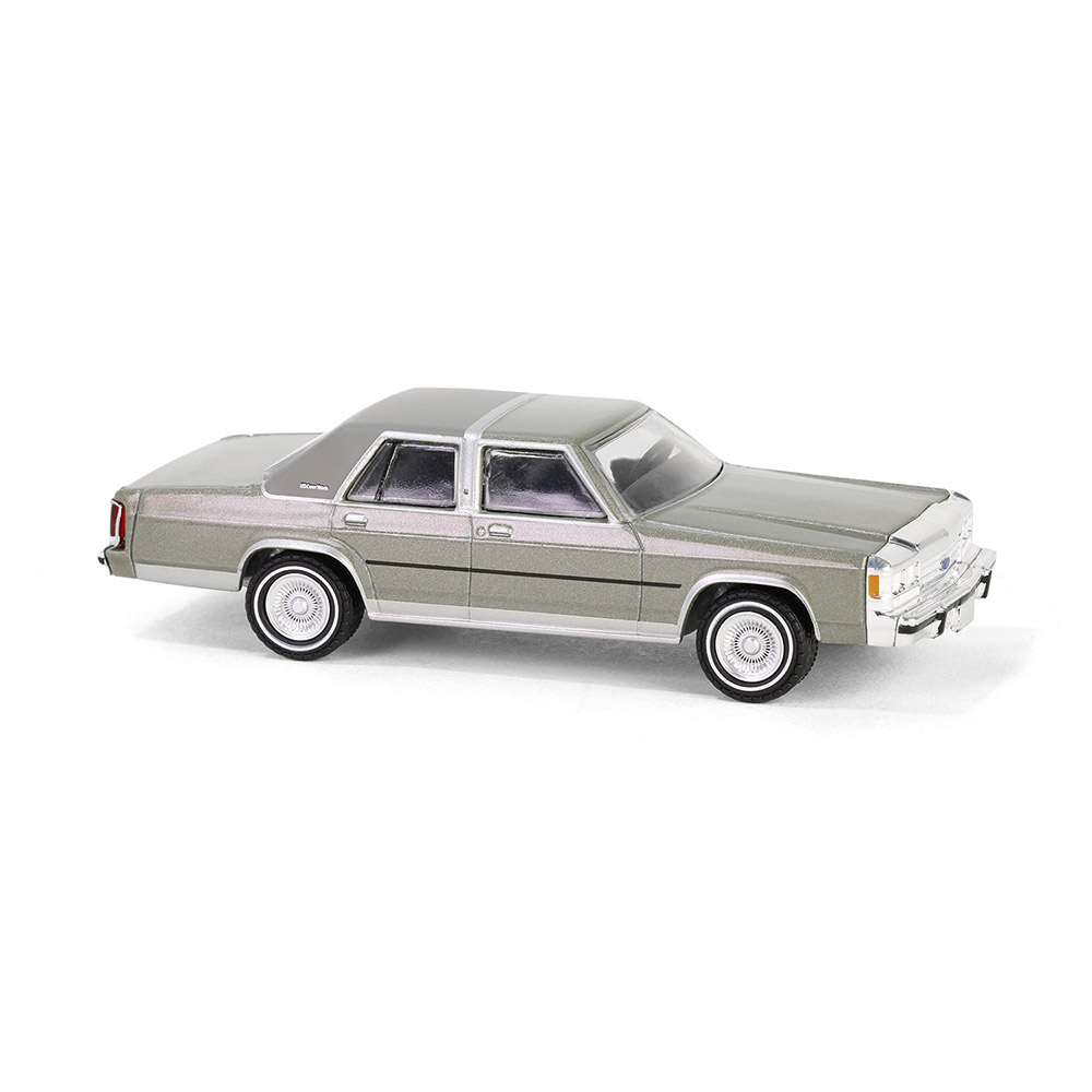 LTD Crown Victoria