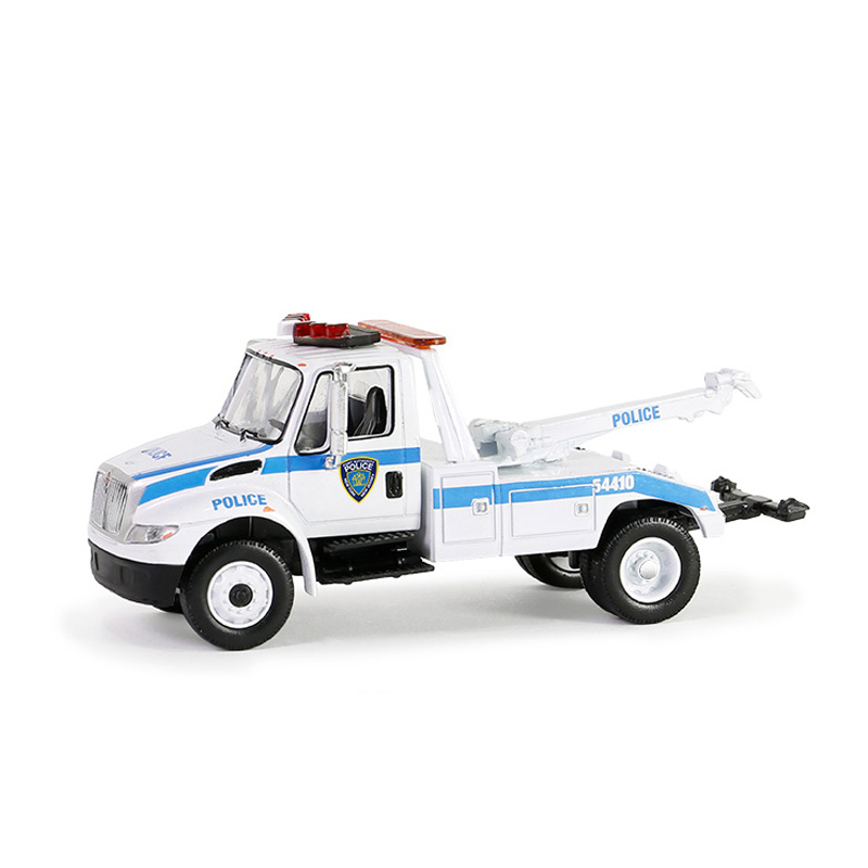 Durastar 4400 Tow Truck