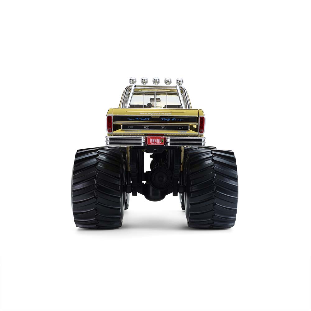 F-250怪兽卡车 - 粉碎王者系列 - 大脚怪1号50周年纪念版 - 金色电镀涂装（含鲍勃·钱德勒人偶限量版）