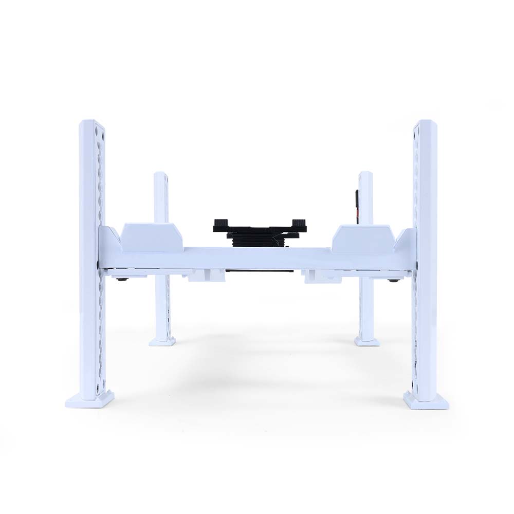 四柱举升机 - 白色