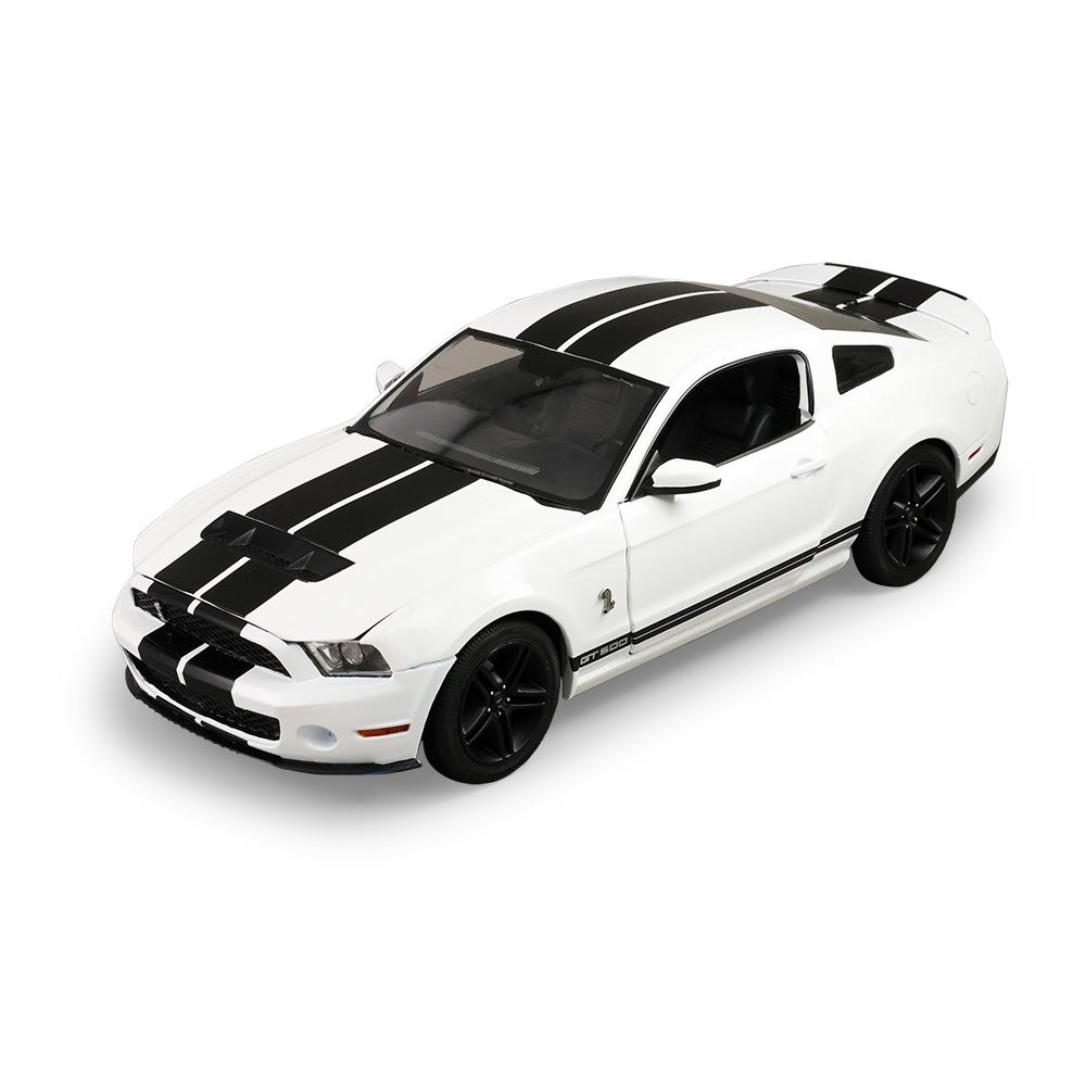 Shelby GT500 - 性能白配黑色条纹