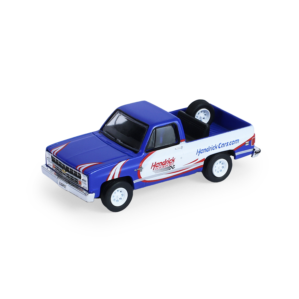 K5 Blazer Silverado配1969年款雪佛兰Camaro - 亨德里克赛车队凯尔·拉尔森#5赛车首胜（双车串联运输拖车）