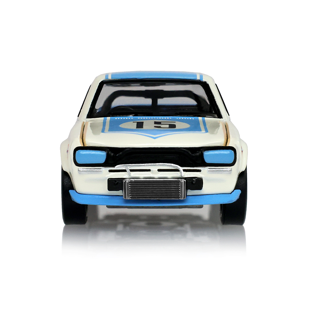 Skyline Hakosuka (哈科萨卡) - 白色 (配备定制轮毂与黄色防滚架，内饰工艺升级)