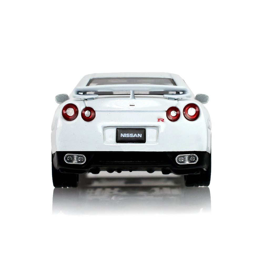 GT-R 配定制轮毂 - 珍珠白 (全新模具）