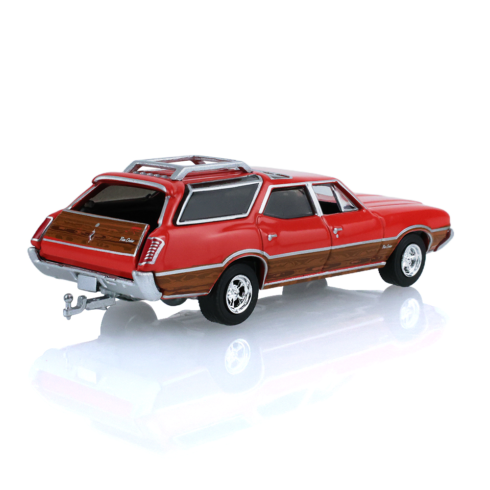 1970 年奥兹莫比尔 Vista Cruiser  拉力红，带独木舟拖车  含独木舟架、独木舟和皮划艇