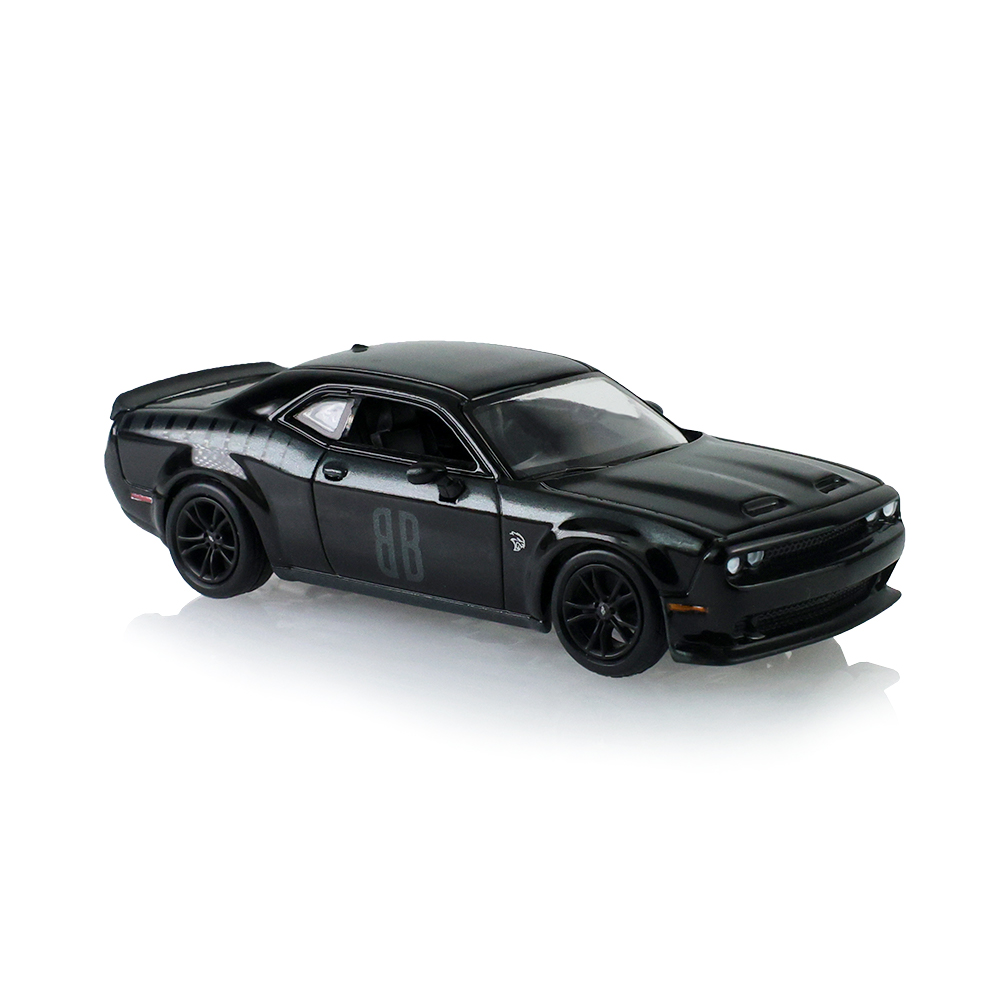 挑战者 SXT Plus 轿跑