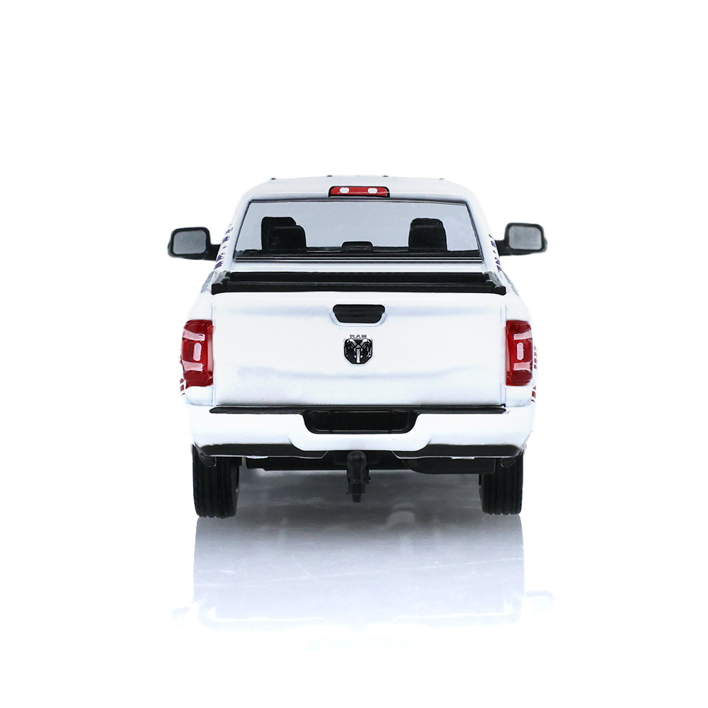 2024款Ram 2500 Laramie搭配2026款Airstream America 250 Edition