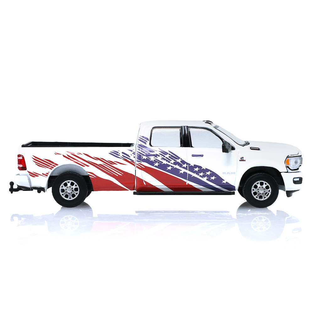 2024款Ram 2500 Laramie搭配2026款Airstream America 250 Edition