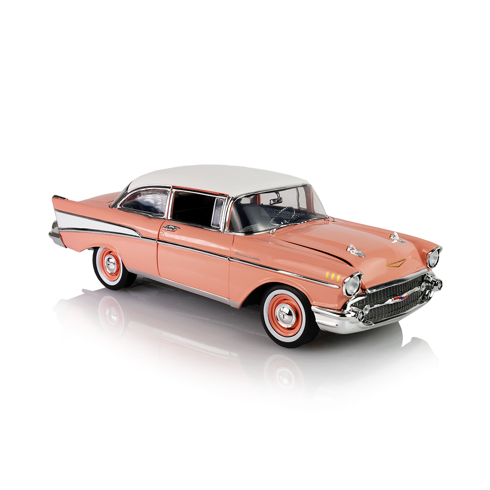 1957款雪佛兰150轿车 – 峡谷珊瑚红 / 土坯米色