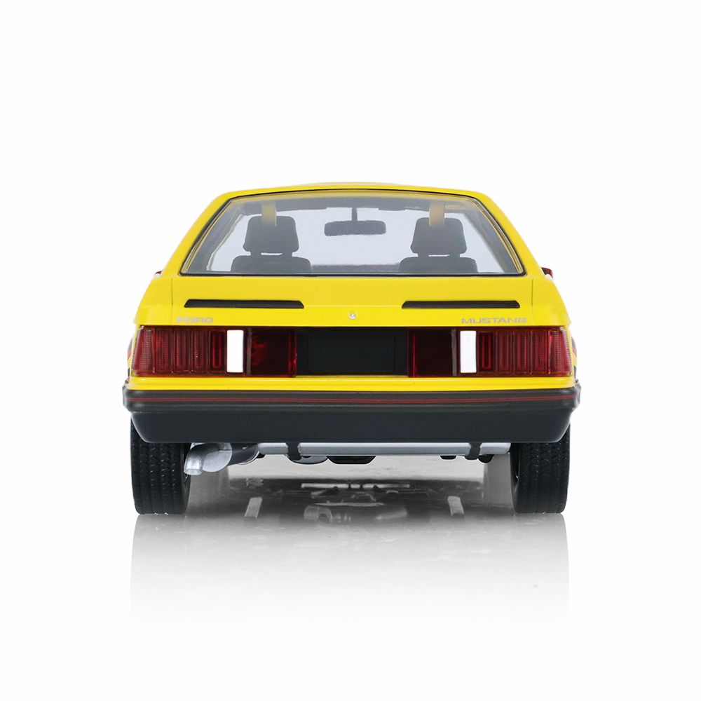1980年福特野马Fastback - 壳牌石油