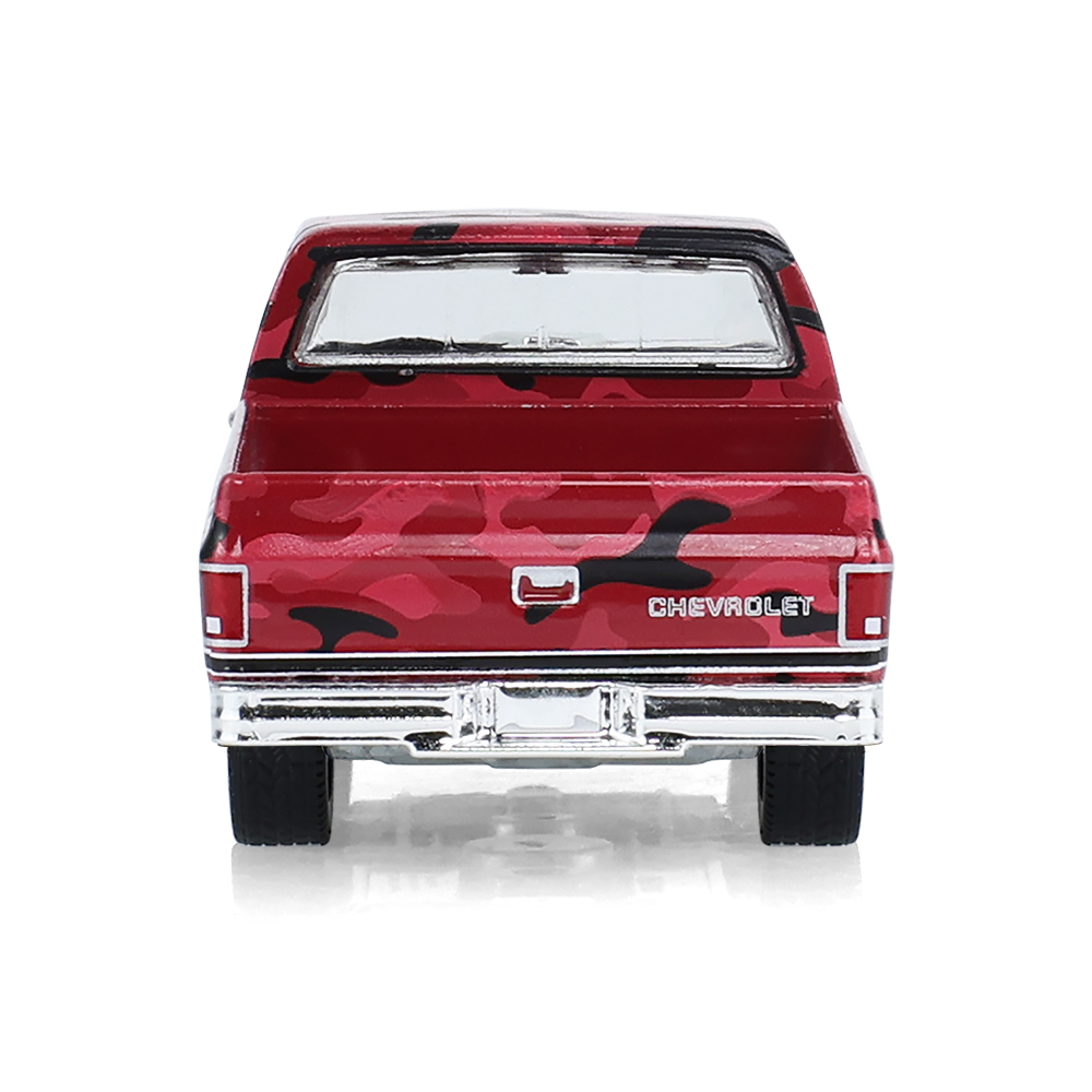 1985 年雪佛兰 Silverado，发动机损坏 - 红色迷彩