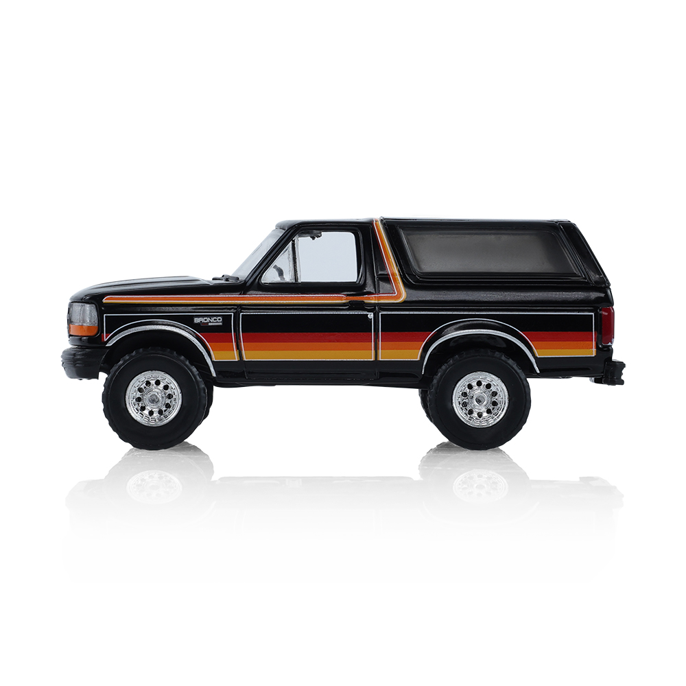 福特 Bronco XLT —— “日落”条纹涂装
