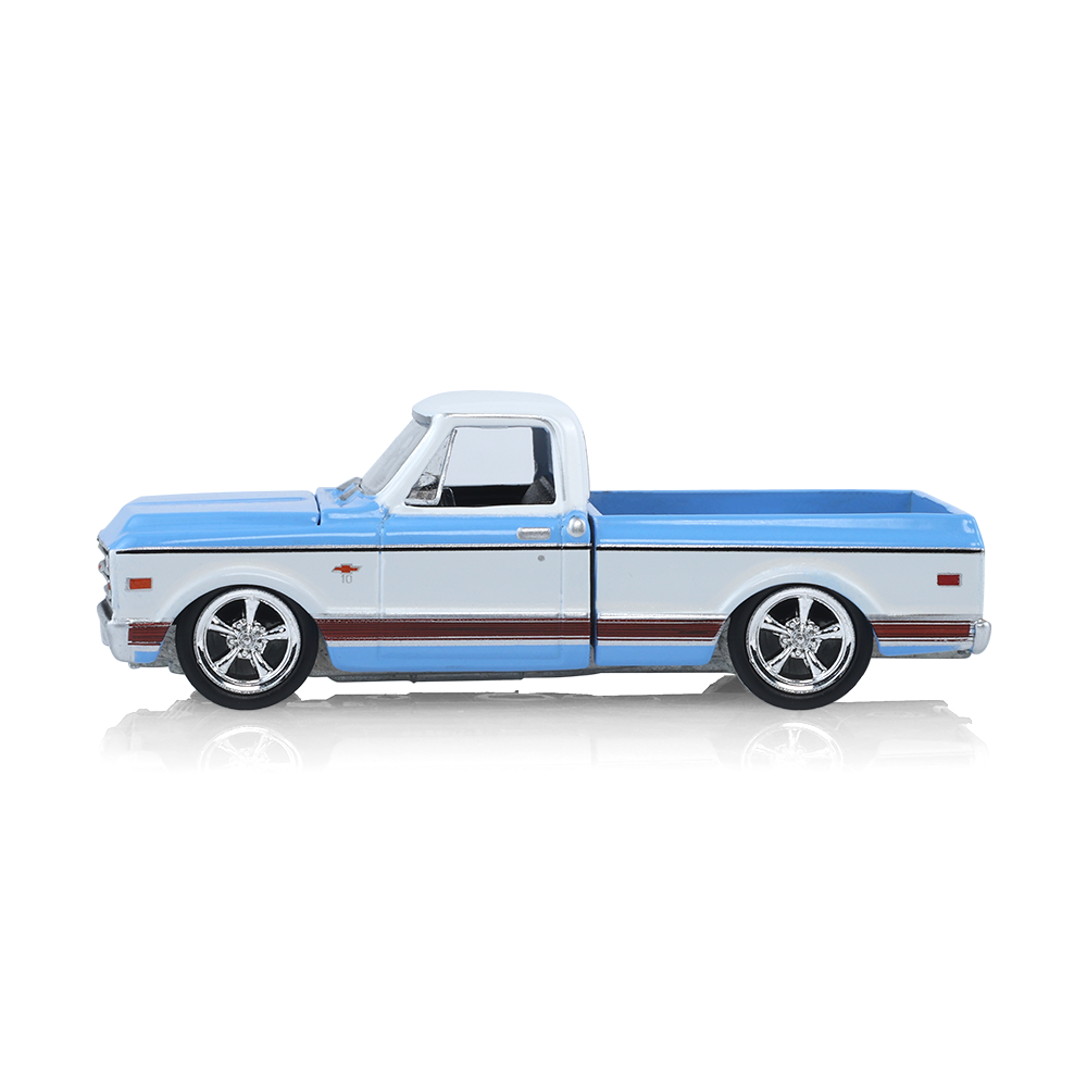 1968年款雪佛兰 C-10 —— 天蓝色与白色